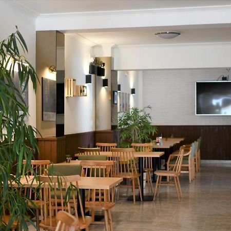 Hostal Mallorca سان أنطونيو المظهر الخارجي الصورة